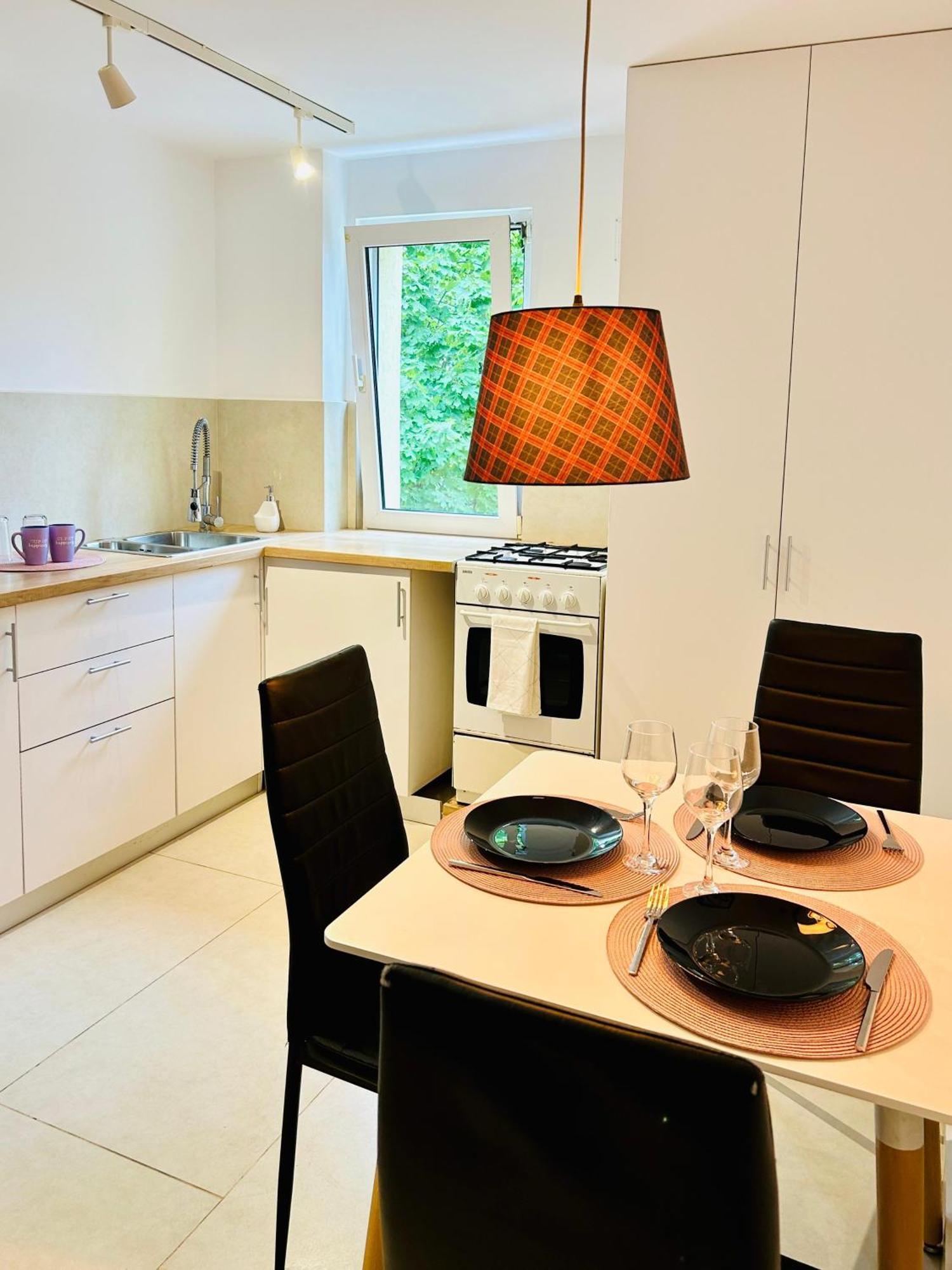 Apartamento Chic Escape One - Free Parking Braşov Exterior foto